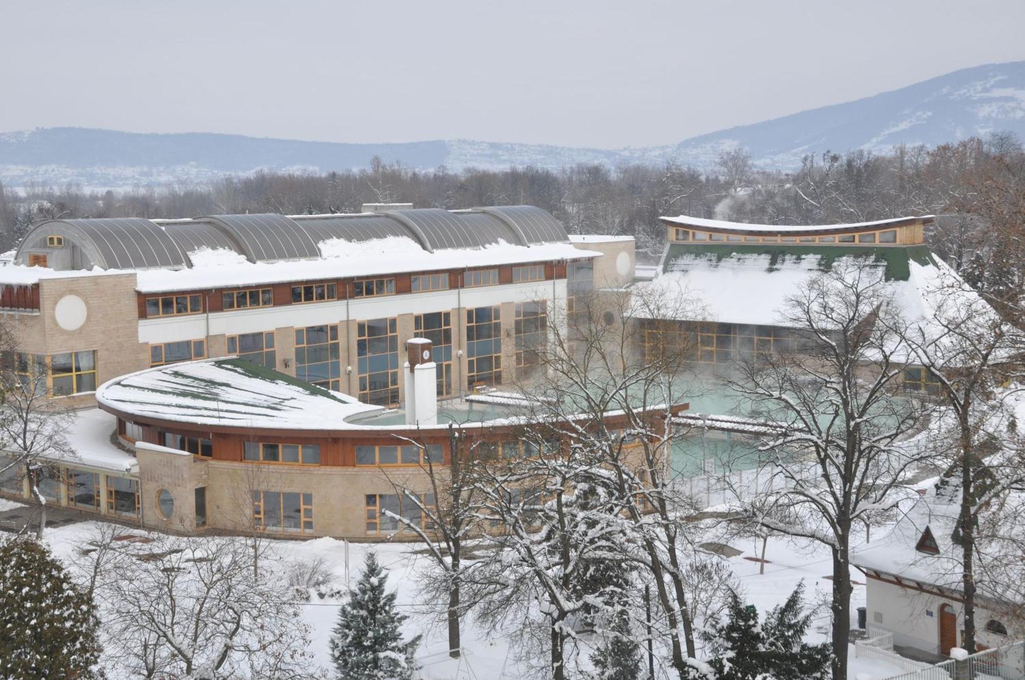 Ametiszt Hotel Harkány Exterior foto
